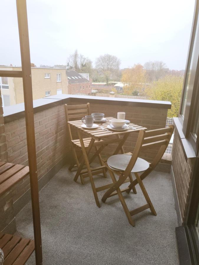 Gezellig Appartement In Brugge, Nabij Damme. Exterior photo